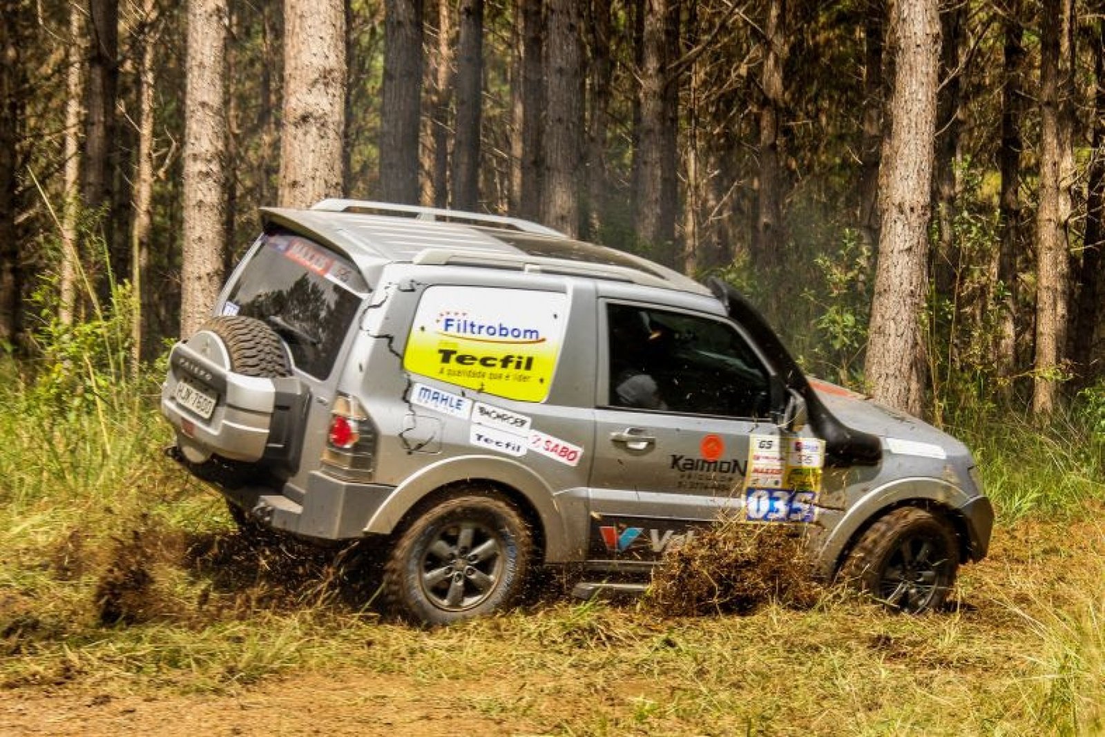 Piloto de Blumenau (SC) é o primeiro colocado no campeonato da